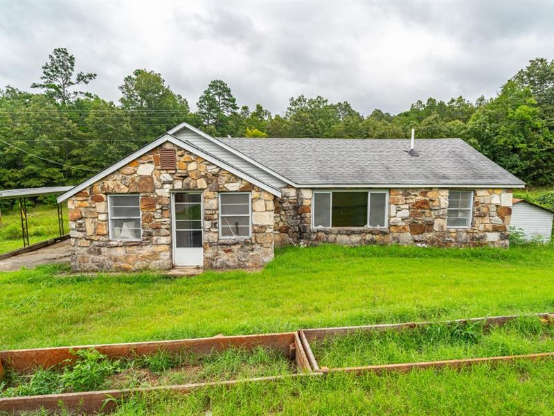 4 Bed/2 Bath Remodeled on 10.5 : Oxford : Izard County : Arkansas