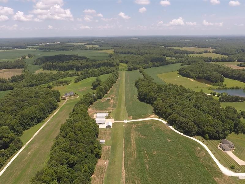 53 Acres with Airstrip, Farm for Sale in Tennessee, 194496 FARMFLIP