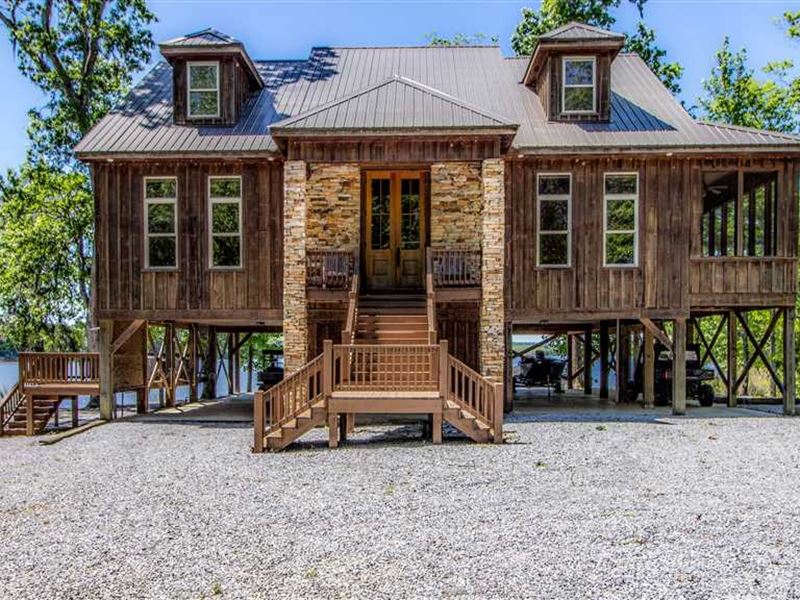 Dawson Landing is a Spectacular 61, Farm for Sale in Alabama, 194557