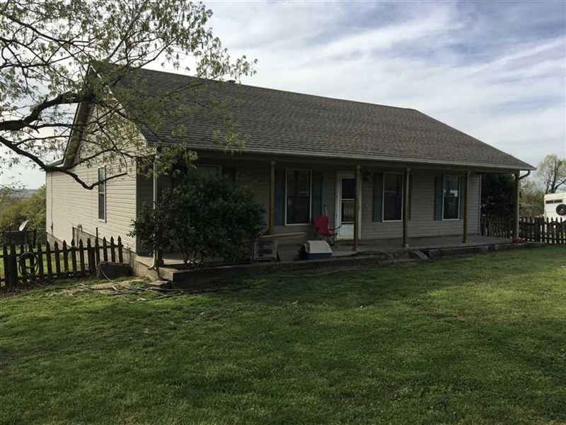 Large Home, 15 Acres, 6500+ sq : Bono : Craighead County : Arkansas