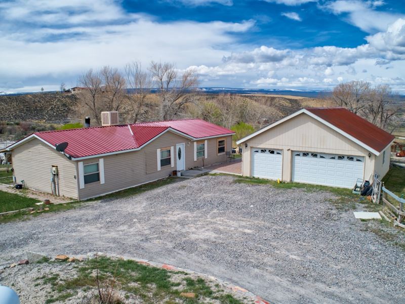 Country Living 10 Acres 4 Bedroom Farm for Sale in Montrose, Montrose