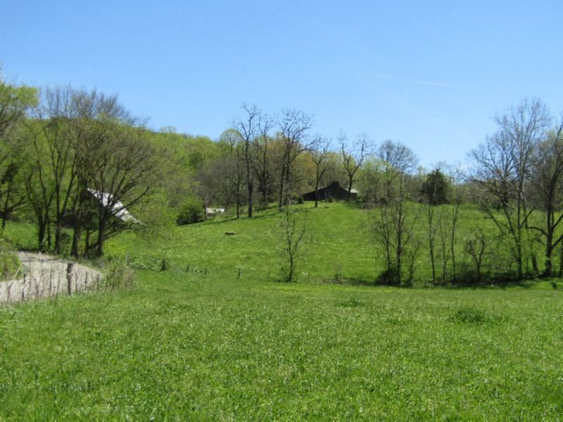 Plantation Farm With 533 Acres Farm for Sale in Monterey, Putnam