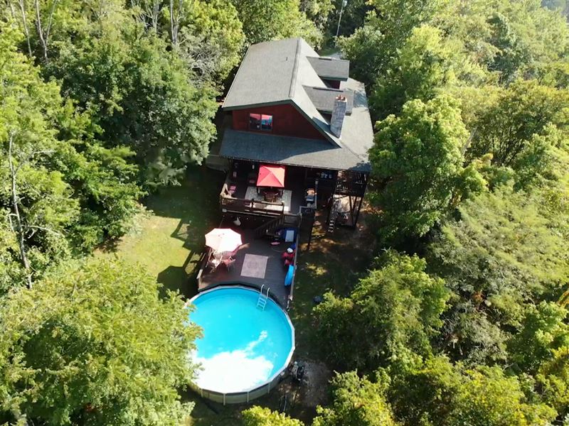 Cabin in Dearborn County, Farm for Sale in Indiana, 197724 FARMFLIP