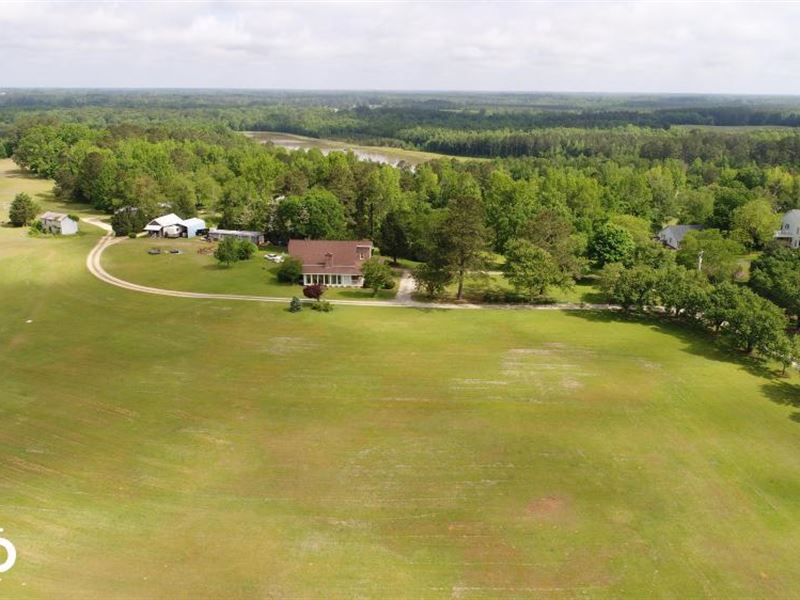 NC Hwy 210 Homestead or Development, Farm for Sale in North Carolina