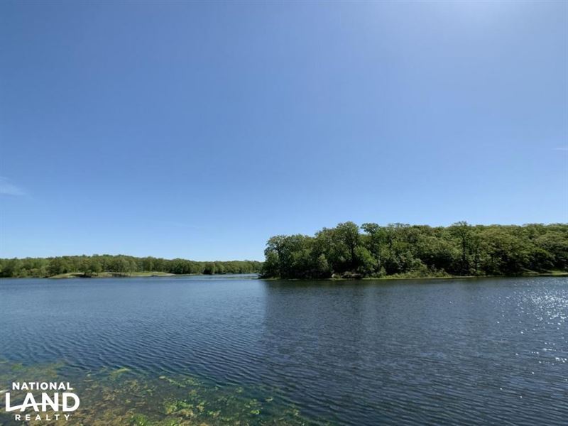 Thayer Lake Front Recreation OR Bui Farm for Sale in Thayer, Neosho