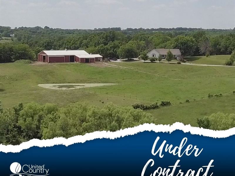 Equestrian Farm Outside Kansas City, Farm for Sale in Missouri, 201645