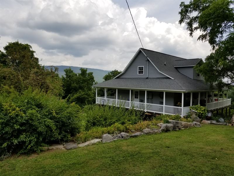 A Mountain Escape in Giles, VA, Farm for Sale in Virginia, 201809
