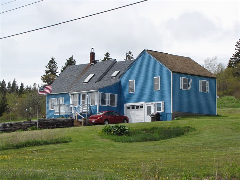 New England Farmhouse Cutler, Maine, Farm for Sale in Maine, 202155