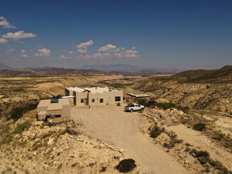 Custom Off Grid Home On Scenic 120 Farm for Sale in Terlingua