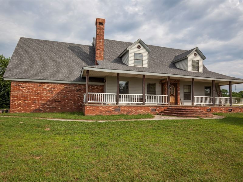 Home 74 Acres Rural Benton County, Farm for Sale in Arkansas, 205271