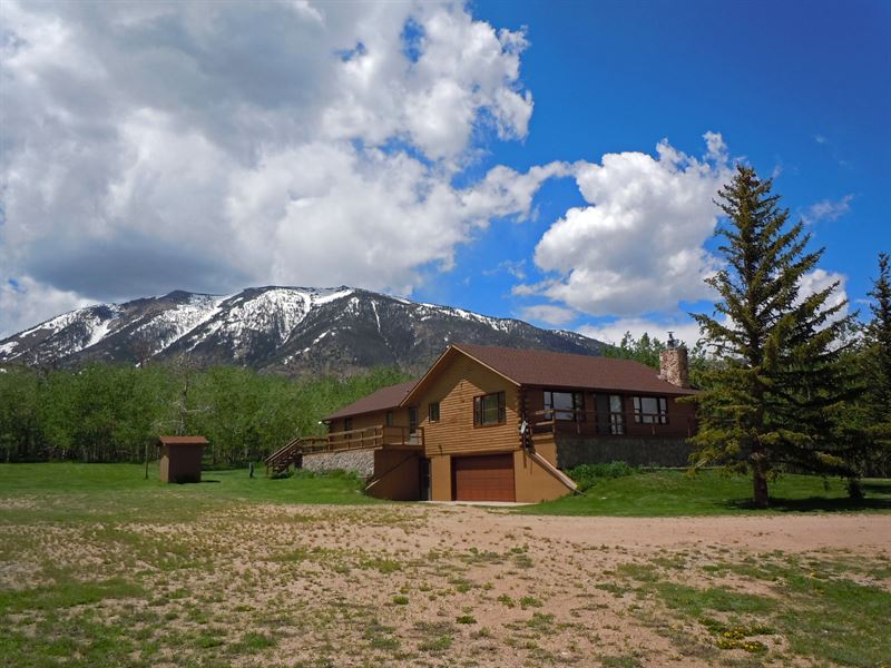 Mountain Getaway, Mountain View : Elk Mountain : Carbon County : Wyoming