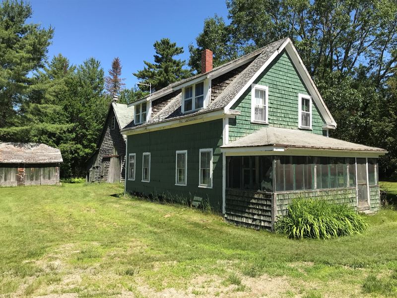 Country Farmhouse Grand Falls, ME, Farm for Sale in Maine, 206835