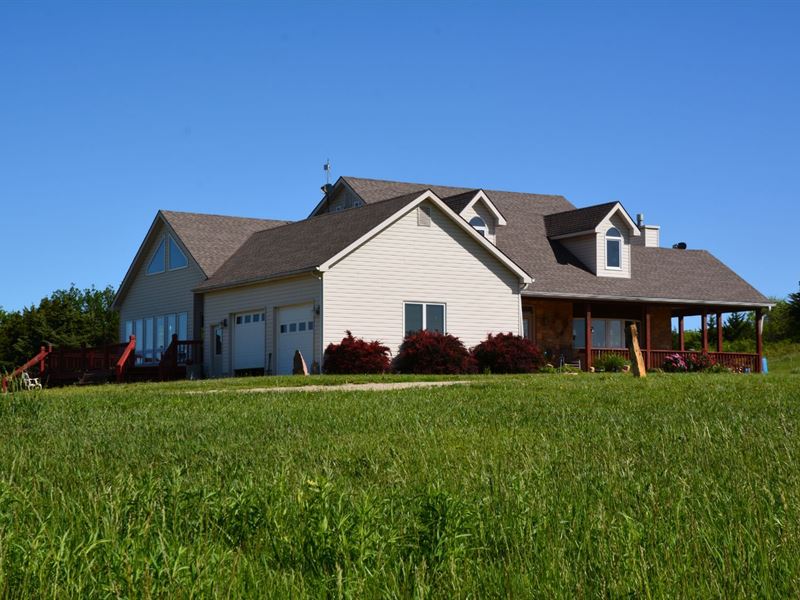 Scenic Hilltop Ranch, Farm for Sale in Kansas, 208053 FARMFLIP