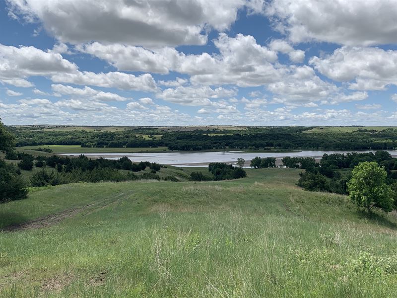 Arrowsmith Niobrara River Ranch : Bassett : Keya Paha County : Nebraska