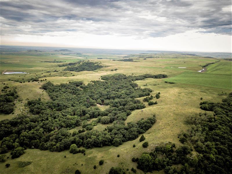 County Line Ranch : Iona : Lyman County : South Dakota