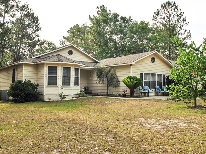 Home with 7 Acres On Lake Lannell D, Farm for Sale in 210515