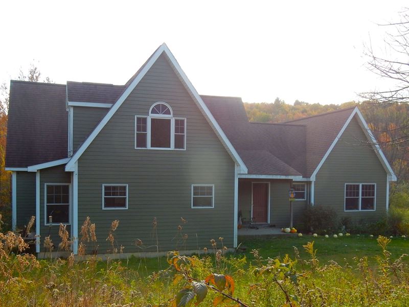 Horse Farm for Sale, Farm for Sale in New York, 211096 FARMFLIP