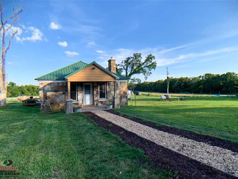 121 Acres with Stone Cabin, Hayabl, Farm for Sale in Missouri, 211209