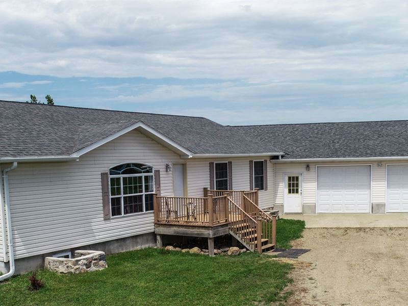 Beautiful 32 Acre Hobby Farm : Summit : Roberts County : South Dakota