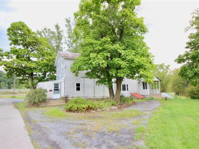 24 +/ Acres with Farm House, Farm for Sale in Pennsylvania, 213310