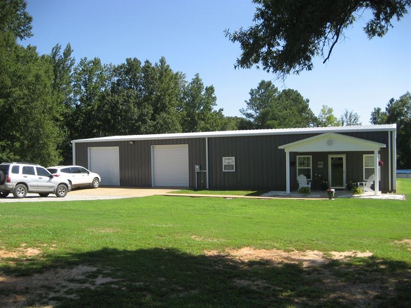 Country Home TN Acreage, Shop, Barn, Farm for Sale in Tennessee