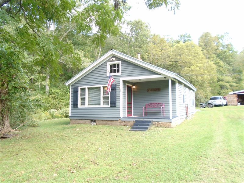 Recreational Cabin, 2 Bedroom Farm for Sale in Annapolis, Iron County