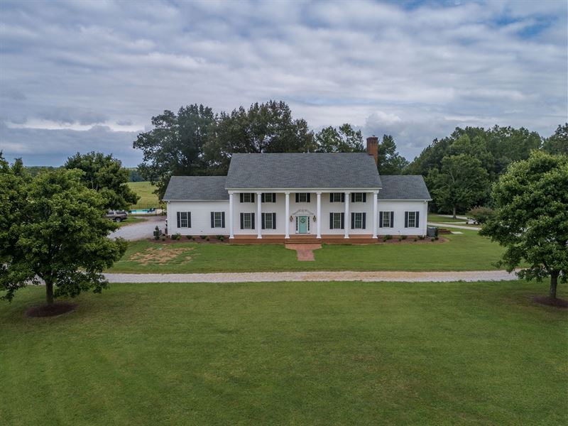 Cattle Ranch & Recreational Land Farm for Sale in McKenney, Dinwiddie