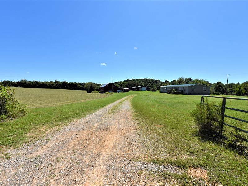 12 Acres, Green County, 4 Bedroom, Farm for Sale in Kentucky, 215611 FARMFLIP