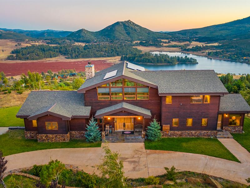 Cuyamaca Forest Estate : Julian : San Diego County : California