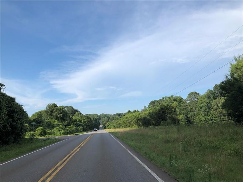 Waterfront Land In Ball Groung, Ga Farm for Sale in Ball Ground