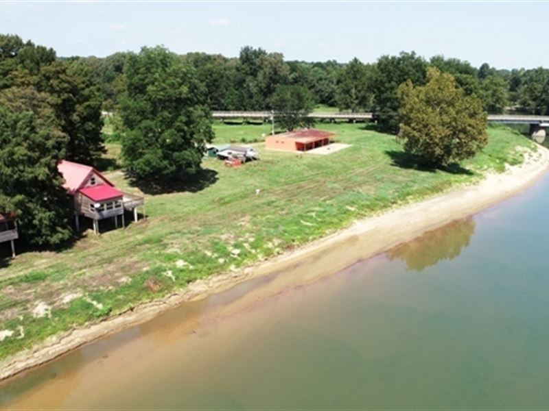 Current River Frontage & 9 Cabins, Farm Auction in Arkansas, 216522