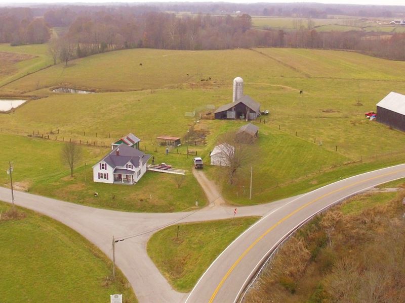 20.86 Acre Home Outbuildings Barns, Farm for Sale in Kentucky, 220761