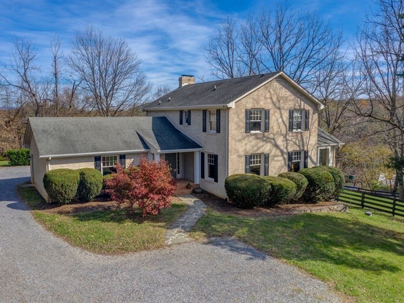 Horse Farmette Great Location, Farm for Sale in Virginia, 222030