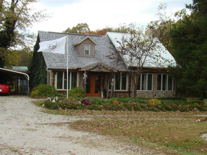 Log and Stone Home on 16Ac with ba : Mountain View : Howell County : Missouri