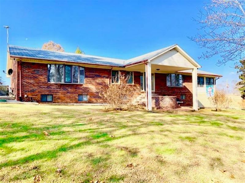 Farm 832 Clemmons Rd, Cookeville TN, Farm for Sale in Tennessee