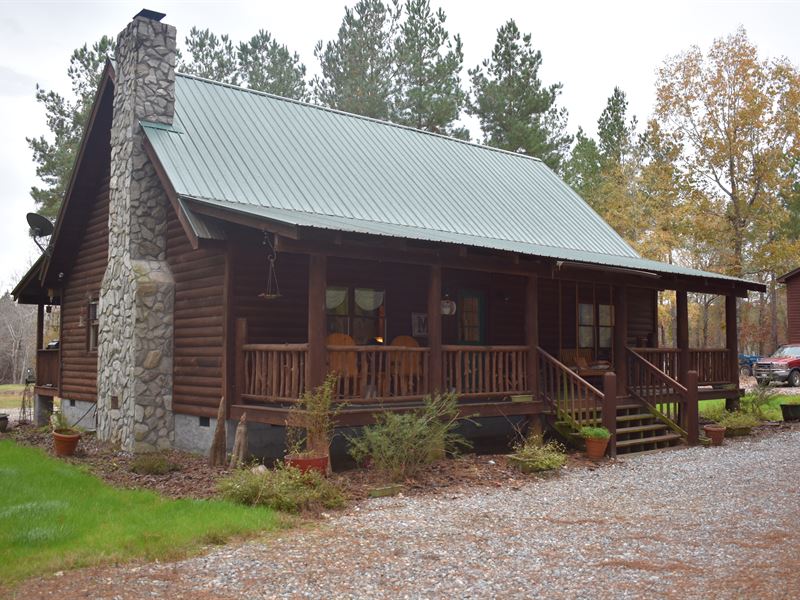 Log Home in Ocmulgee Banks, Farm for Sale in 227094 FARMFLIP