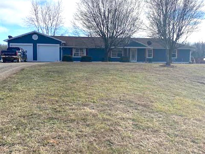 Home For Sale in Thayer, MO Farm for Sale in Thayer, Oregon County