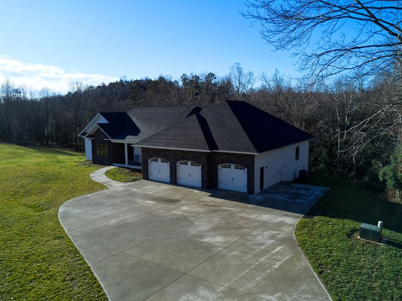 Country Custom Built Home Dobson, Farm for Sale in North Carolina