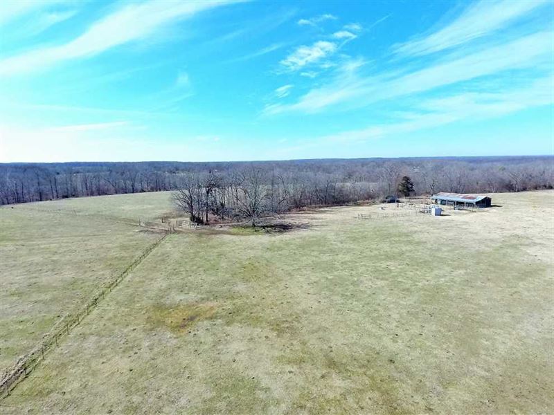 Hilltop 100 Farm for Sale in Noel, McDonald County, Missouri