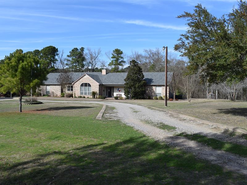 Custom Country Home Acreage Cass CO Farm for Sale in Atlanta, Cass County, Texas 230631