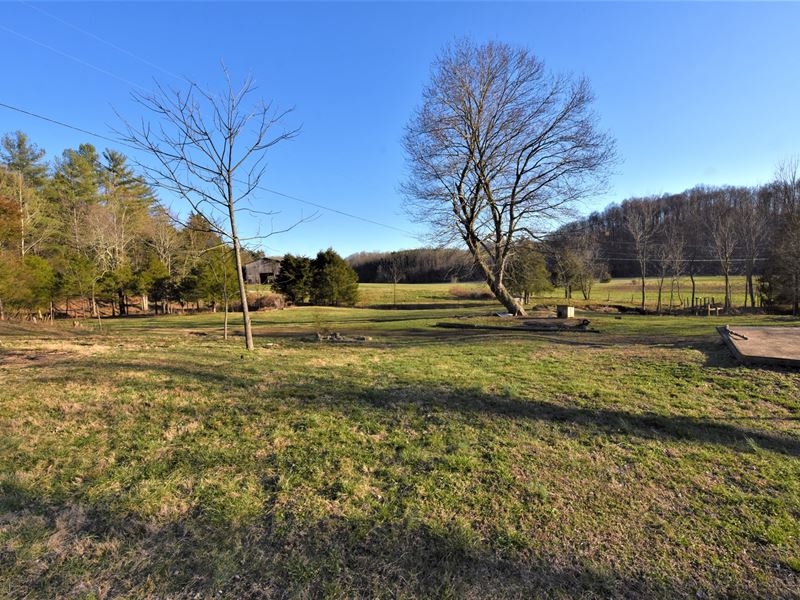 Beautiful Homestead in The Country Farm for Sale in Edmonton