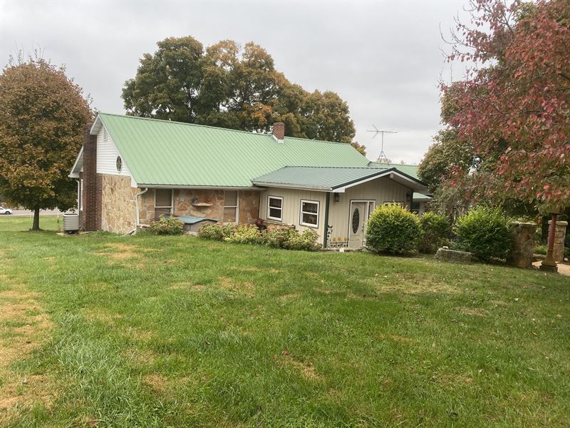 Extremely Nice Well Kept Farm, Farm for Sale by Owner in Missouri, 231948 FARMFLIP