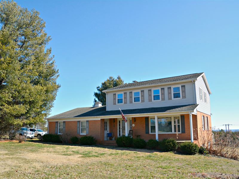 Scenic Estate Farm for Sale in Esmont, Albemarle County, Virginia