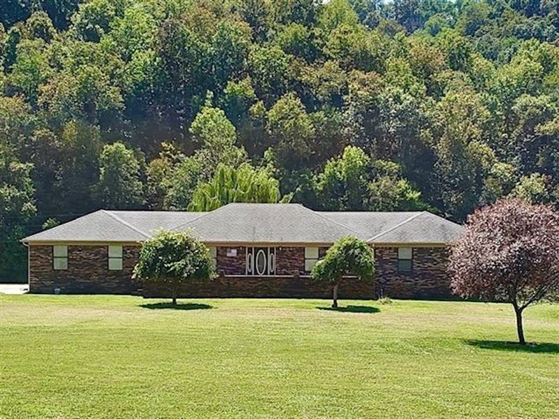 2082 Dry Mill Creek Rd, Hilham TN, Farm for Sale in Tennessee, 232409 FARMFLIP