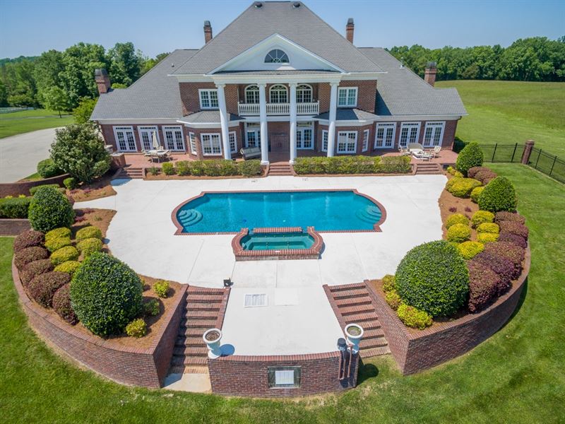 A Majestic Southern Estate, Farm for Sale in North Carolina, 232474