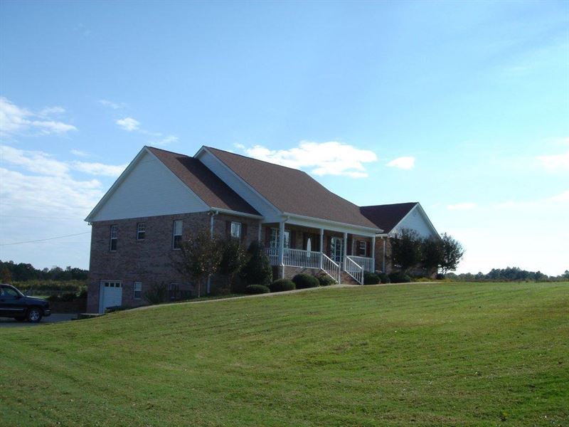 Amazing Farm, Brick Home, Farm for Sale by Owner in