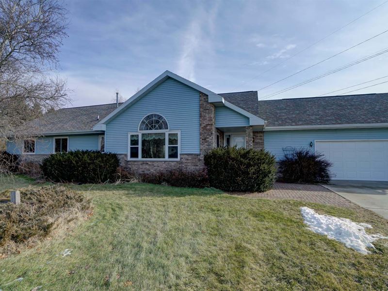 Beautiful Farm Land + Pristine Home Farm for Sale in Waterloo