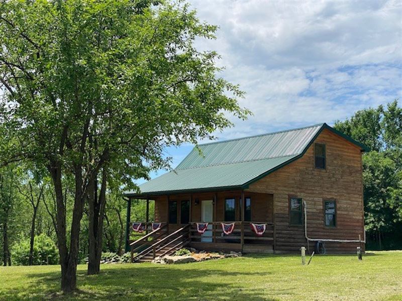 Country Cabin & Small Acreage, Farm for Sale in Missouri, 234747