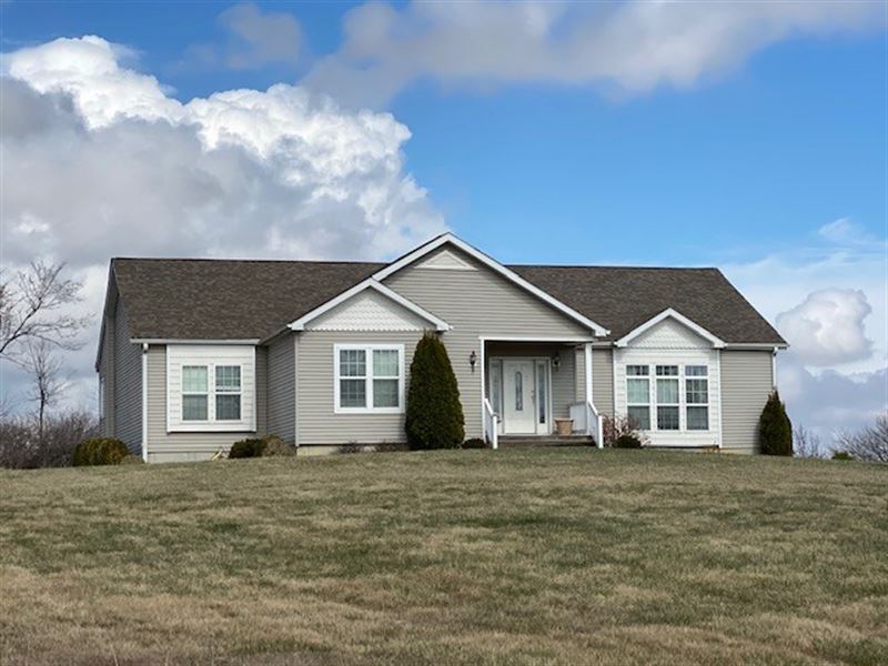 Cameron MO Country Home For Sale Farm for Sale in Cameron, Dekalb