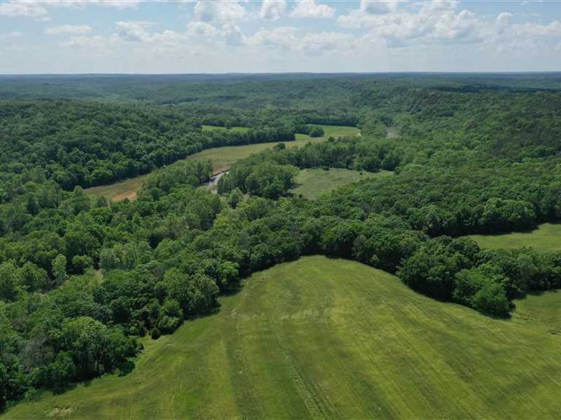 Big Piney River Farm Texas County Farm for Sale in Licking, Texas County, Missouri 237551